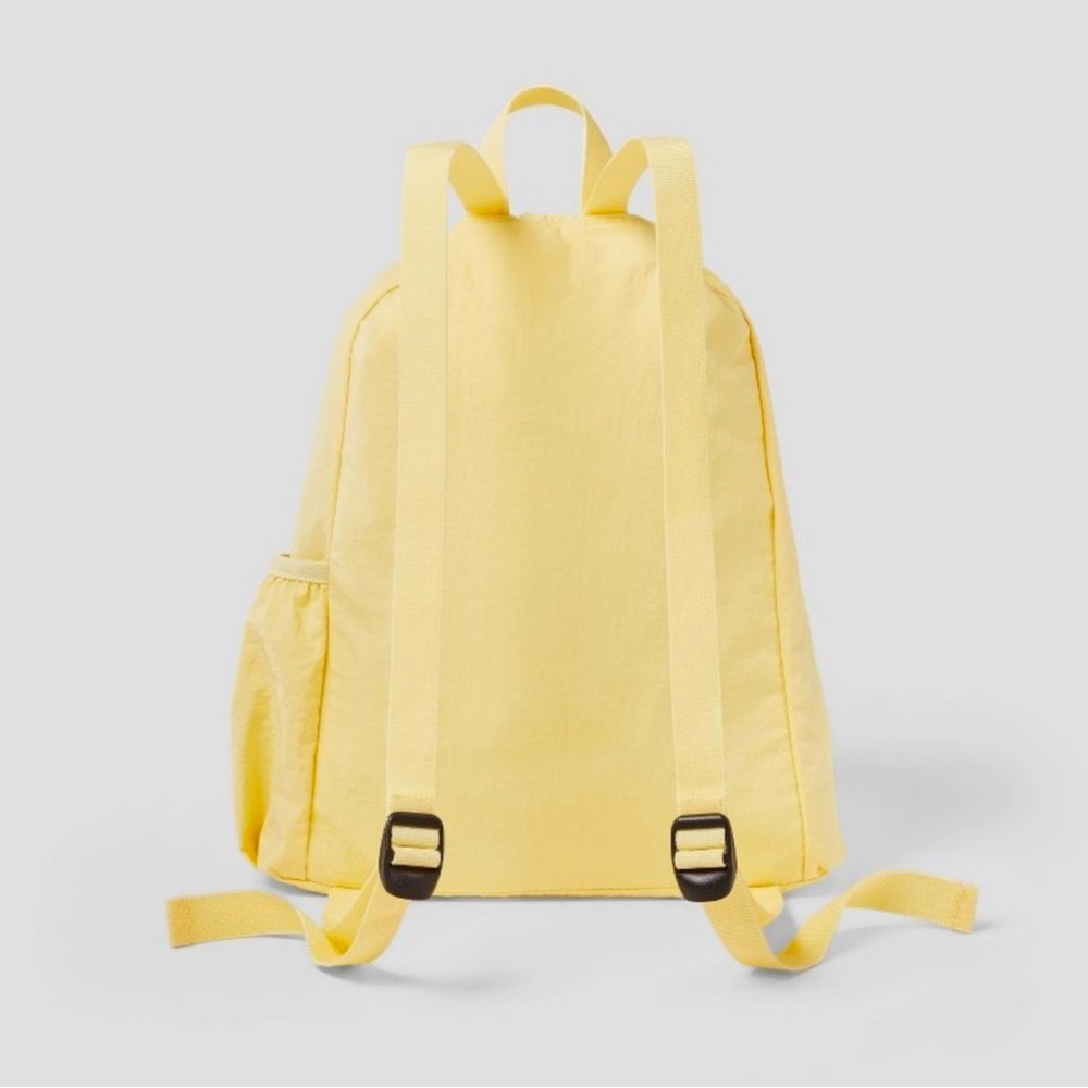 ⭐️NEW⭐️ In Motion Nylon Backpack - Picture 3 of 4